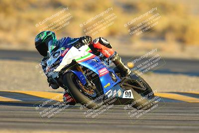 media/Nov-17-2024-CVMA (Sun) [[1fec520723]]/Race 18-Supersport Middleweight/